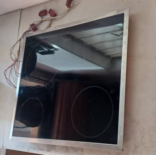 Bosch Ceramic Hob NKE645GA1E (Please note this is a new hob and has never been mounted)